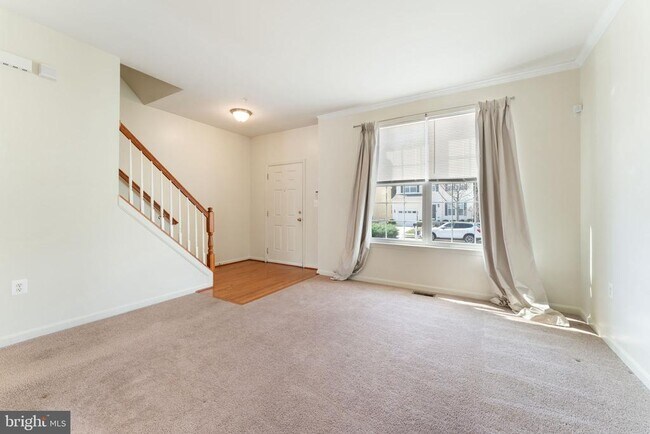 Foto del edificio - 15622 Gilpin Mews Ln