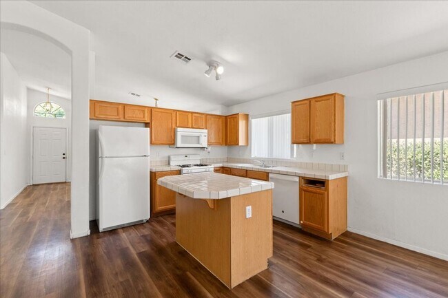 Foto del edificio - Summerlin North Amazing 3 Bedroom Home wit...