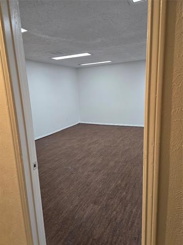 Building Photo - 4608 Riverpark Dr