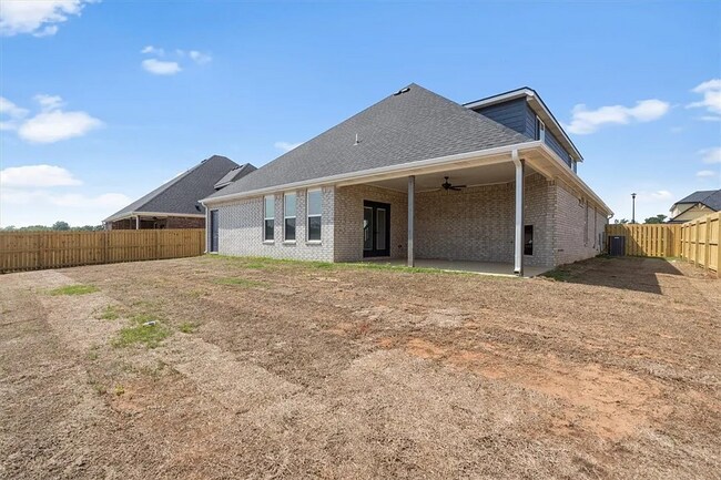 Building Photo - 1511 Cullinan St