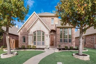 Building Photo - 816 Cougar Dr