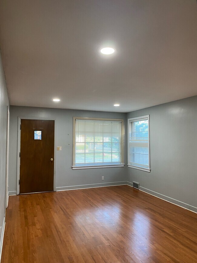 Photo - 2307 S 11th Ave House