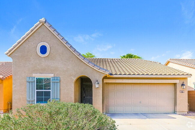 Building Photo - 1505 E Lakeview Dr