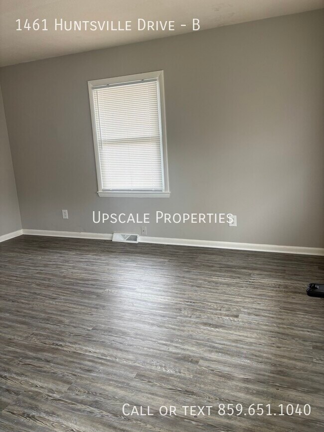 Building Photo - 1461 Huntsville Dr
