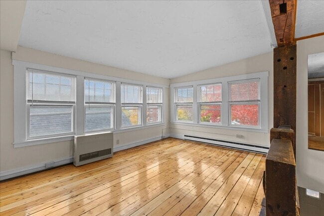 Building Photo - 114-116 South Champlain Street