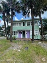 Building Photo - 285 Ahern St