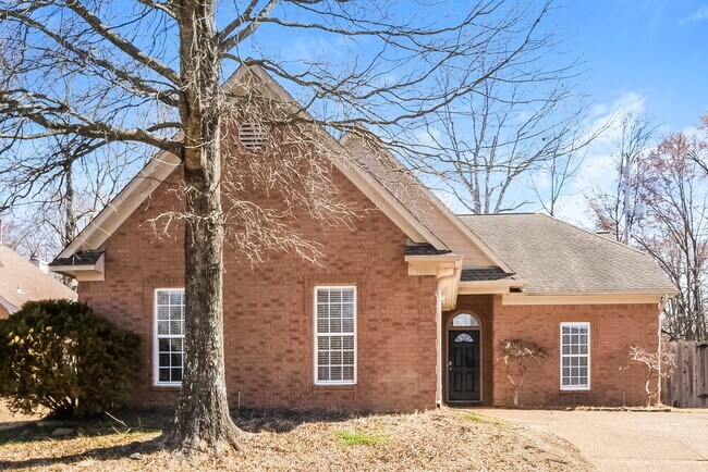 Building Photo - 1700 Torrington Ct