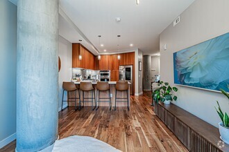 Building Photo - 4200 W 17th Ave