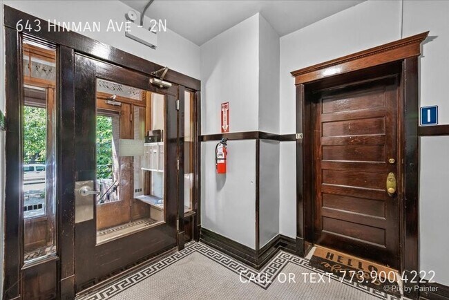 Foto del edificio - 643 Hinman Ave