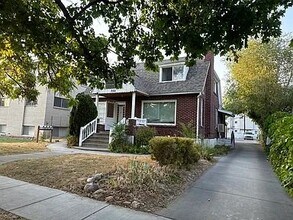Building Photo - 355 E 500 N