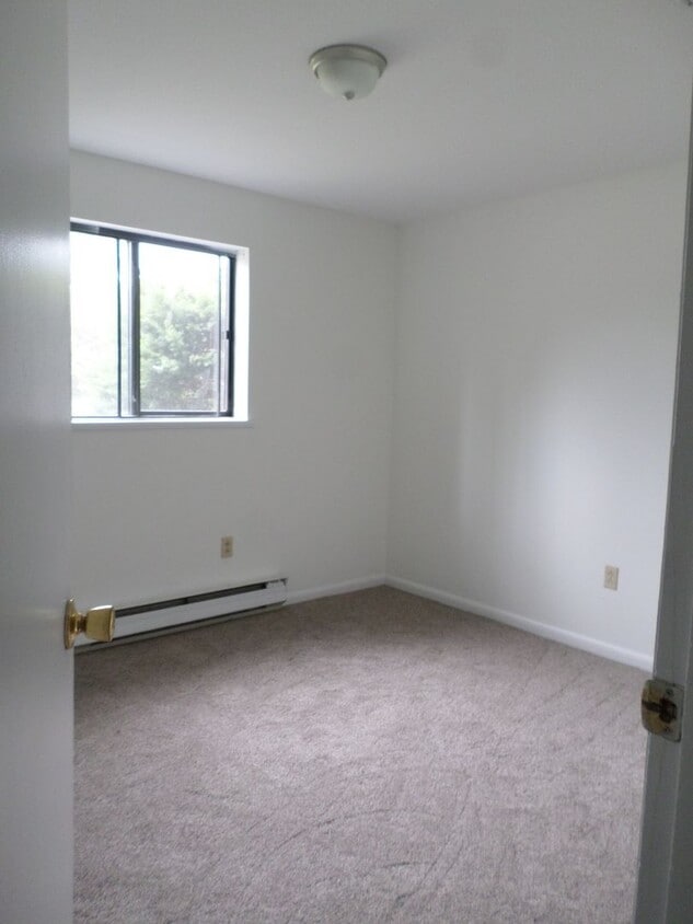 Primary Photo - 4 Bedroom 3 Bath House with 1 Car Garage