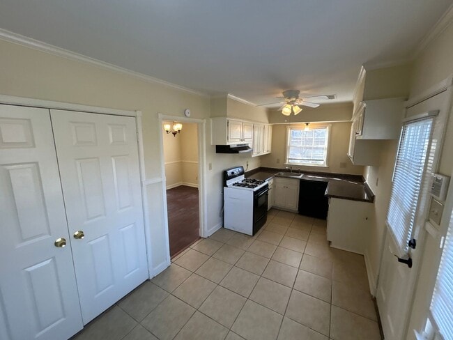 Photo - 5184 Dunnellon Ave House