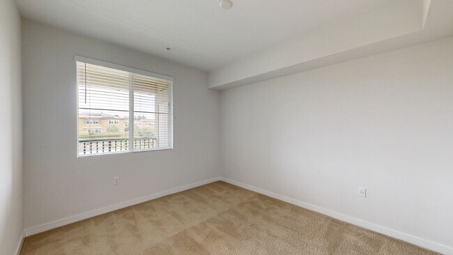 Interior Photo - Avena