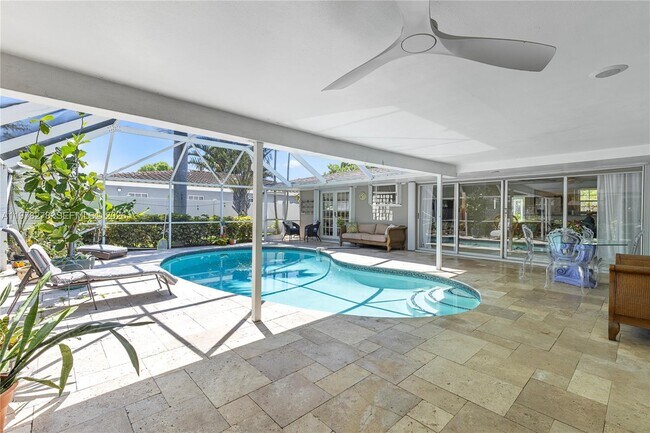 Foto del edificio - 809 SE 14th Dr