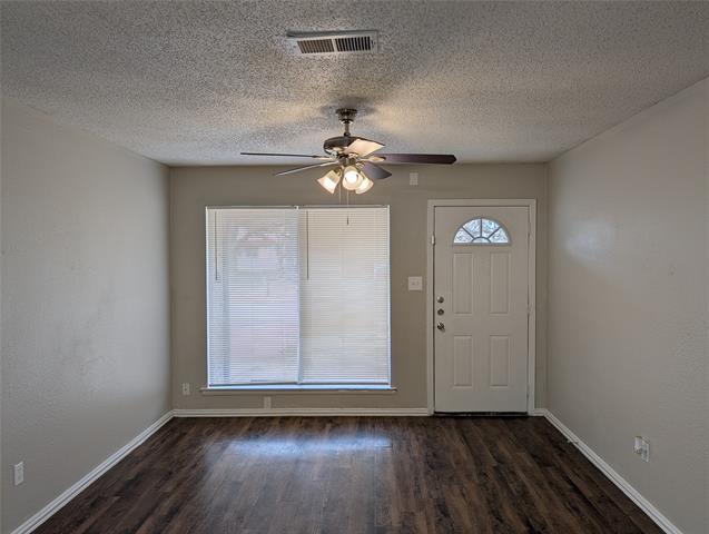 Building Photo - 3732 Falcon Dr