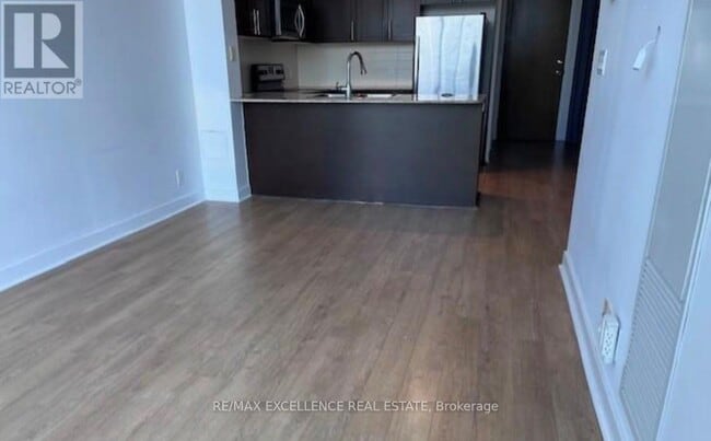 Building Photo - 3985 Grand Park Dr