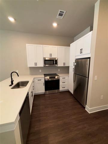 Foto del edificio - 111 Town Pl