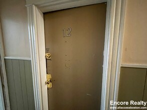 Building Photo - 883 Huntington Ave