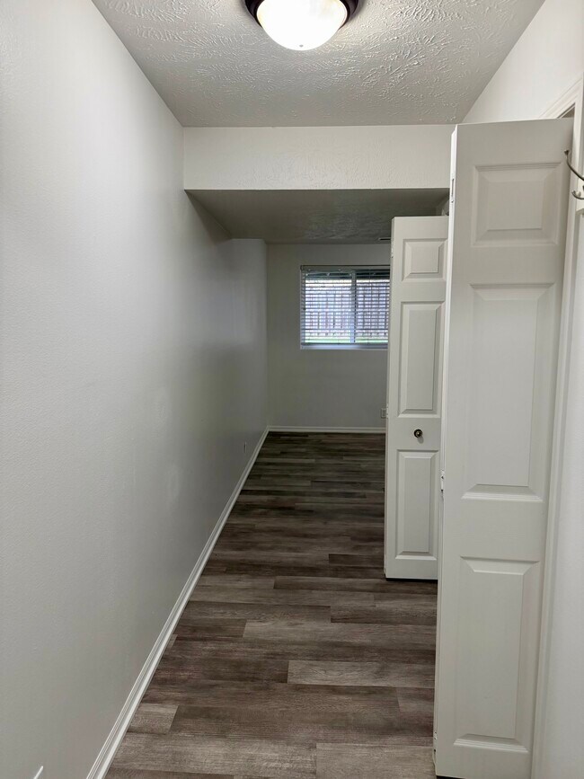 Foto del edificio - 4216 S 179th St