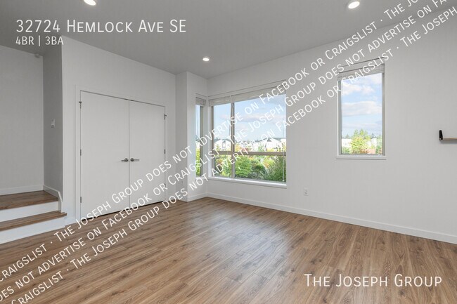 Foto del edificio - 32724 Hemlock Ave SE