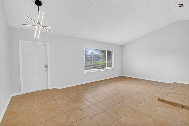 Foto del edificio - 4135 Bay Laurel Way