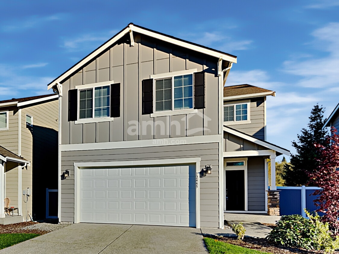 Foto principal - 12445 83rd Ave E