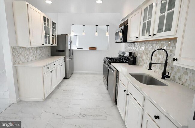 Foto del edificio - 610 Ogden Dr