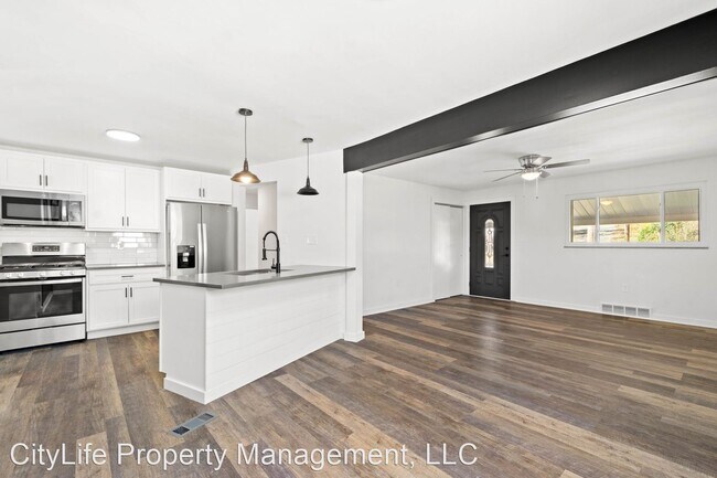 Building Photo - 3 br, 2 bath House - 1423 Tyndall St, Pitt...