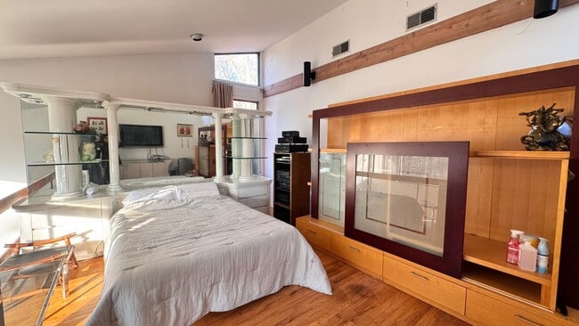 Foto del edificio - 148 Cat Rock Rd