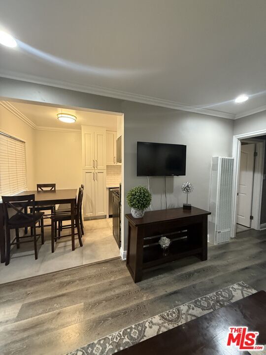 Foto del edificio - 2123 S Orange Dr
