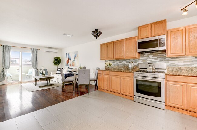 Foto del edificio - Vacation rental at the beach $2800... or long term $3500