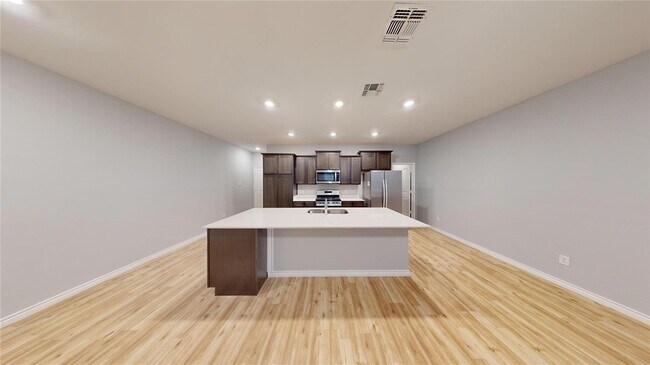 Building Photo - 2033 Juniper Pass Wy