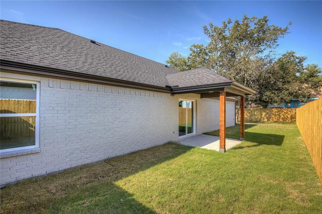 Building Photo - 3604 Sayle St