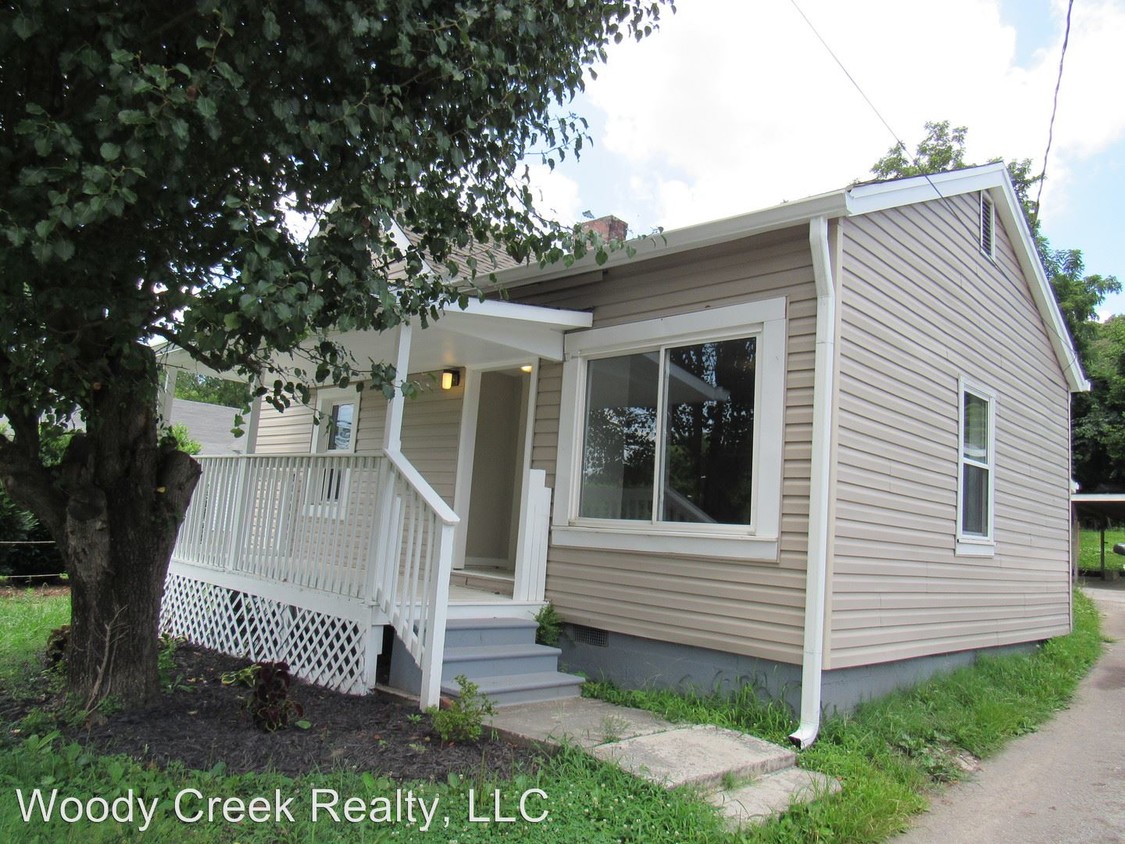 Primary Photo - 3 br, 1 bath House - 3407 Keith Avenue