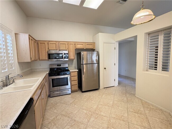 Building Photo - 482 Dalgreen Pl