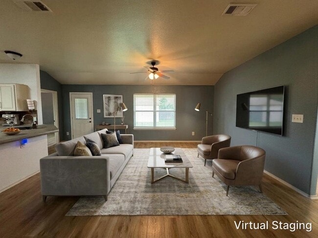 Building Photo - 4-Bedroom House for Rent in Killeen