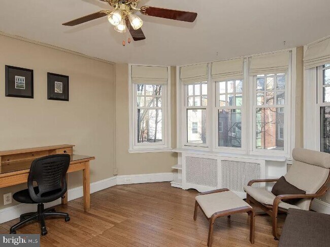 Foto del edificio - 4637 Pine St