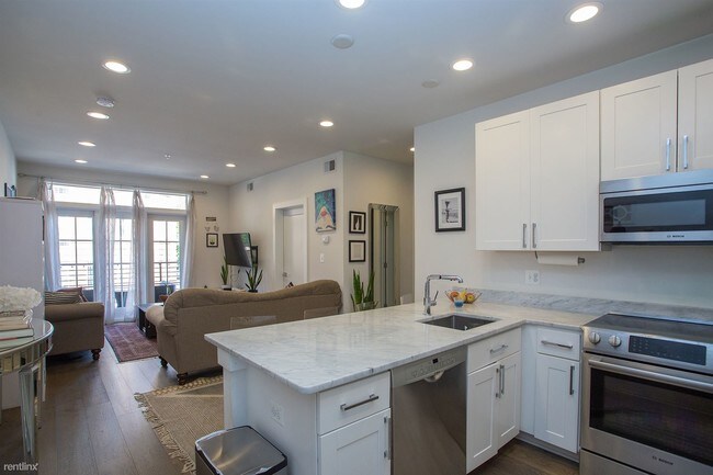 Foto del edificio - 1412 Chapin St NW