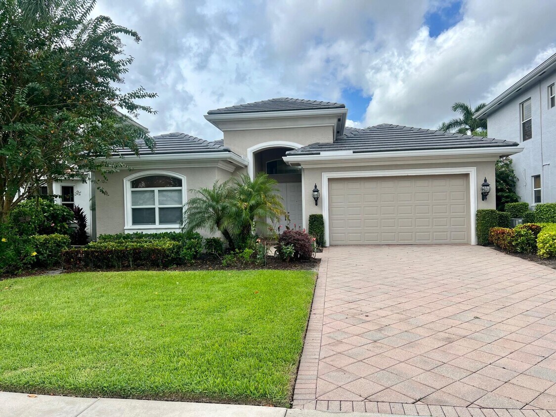 Foto principal - 4081 Briarcliff Cir