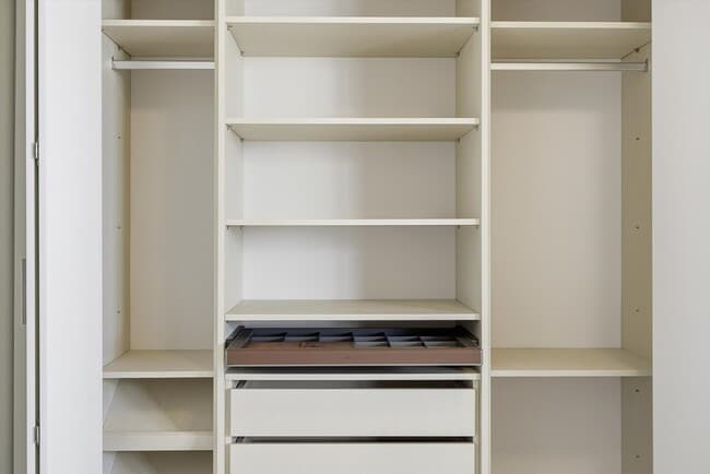 Building Photo - 700 NE 24th St