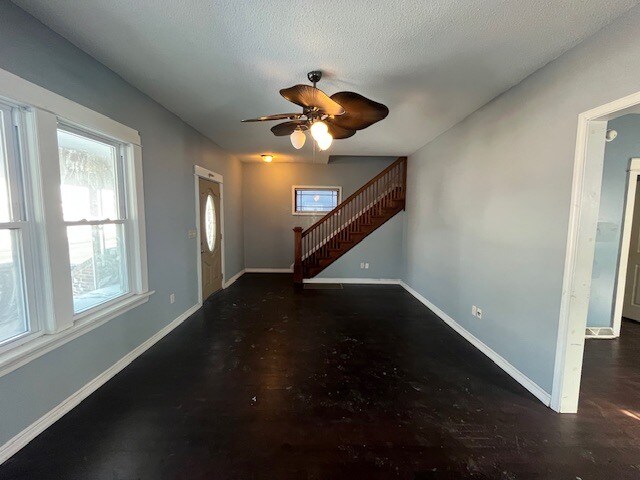 Foto del edificio - 420 S Olive St