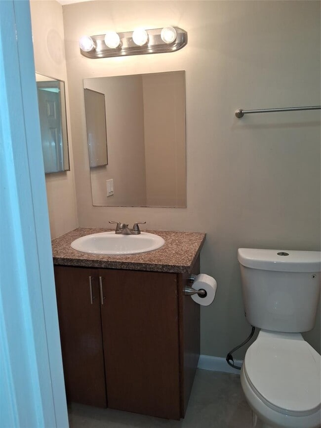 Foto del edificio - 4669 NW 89th Ave