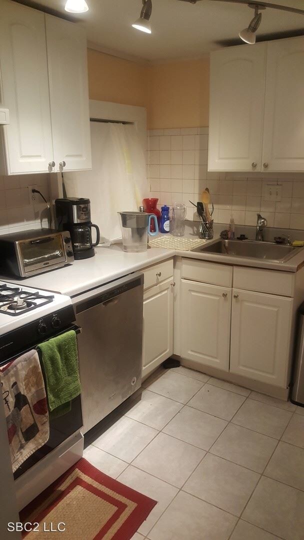 Building Photo - 2 br, 1 bath Apartment - 507 Shawmut Avenue