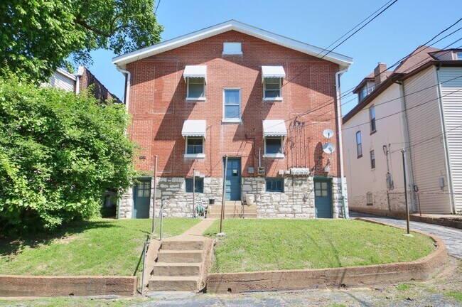 Building Photo - 6230-6232-6232 Columbia Ave