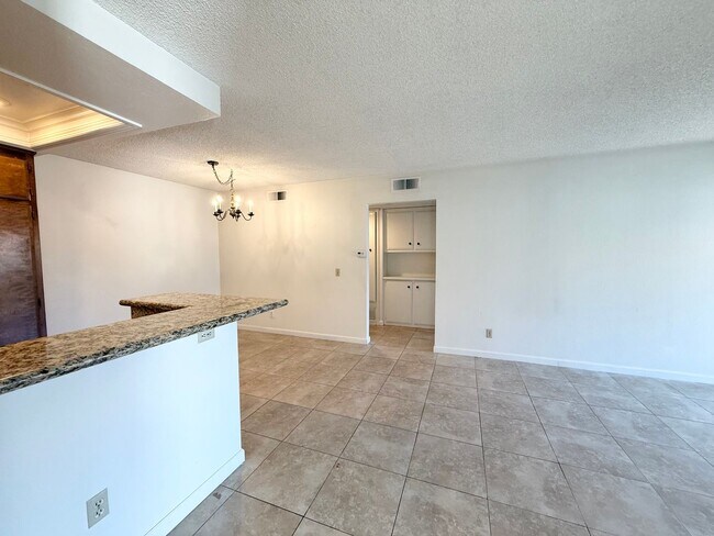Building Photo - $500 OFF 1ST MONTHS RENT! Charming 1 Bed 1 Bath in a gated community.