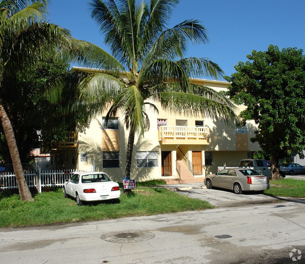 Building Photo - Haynesworth Village