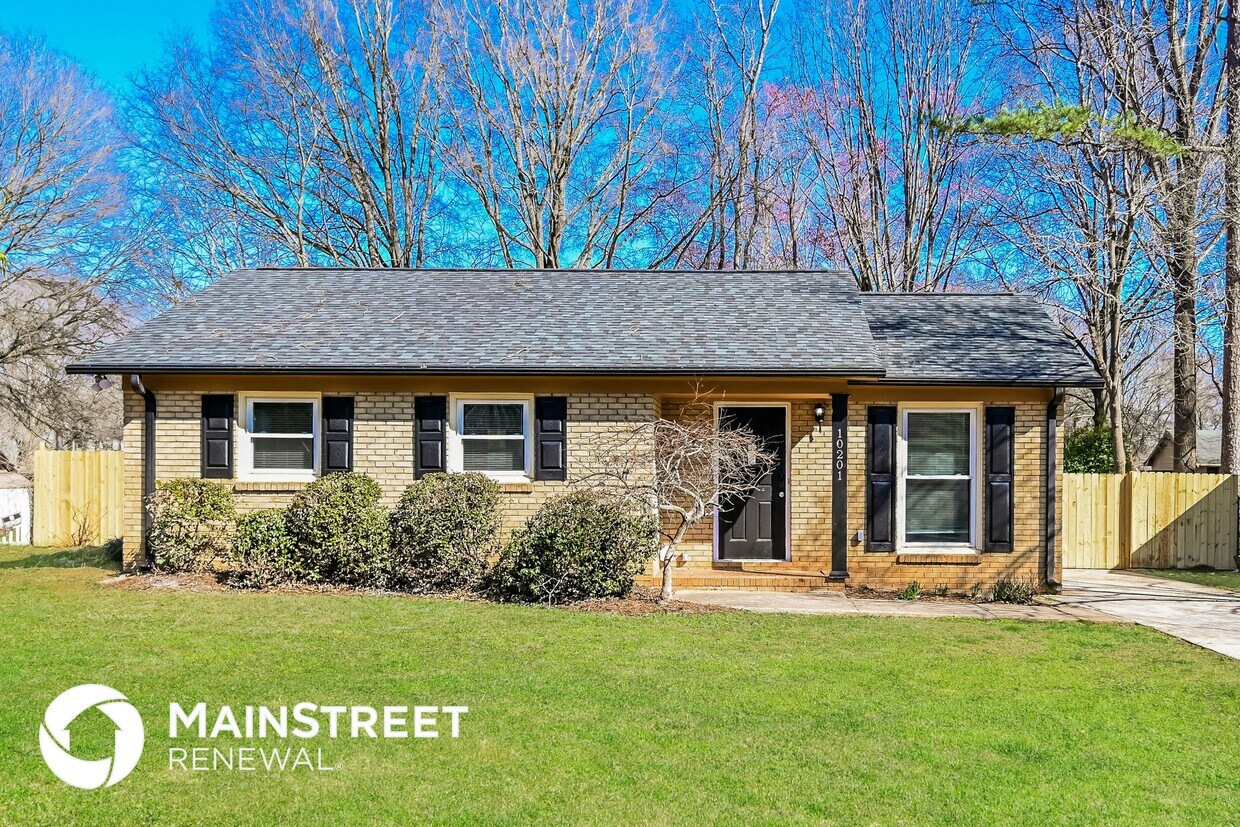Foto principal - 10201 Arbor Dale Ave