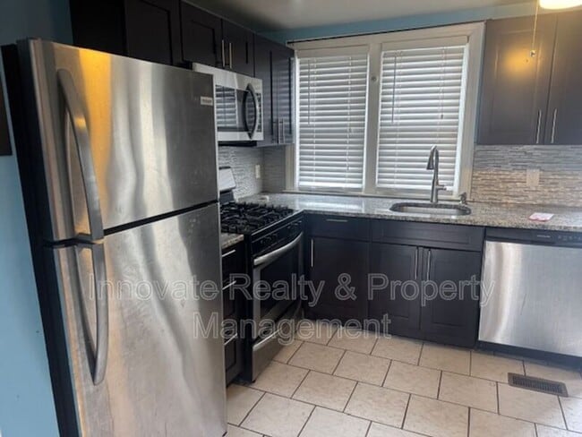 Photo - 3726 Richmond St House