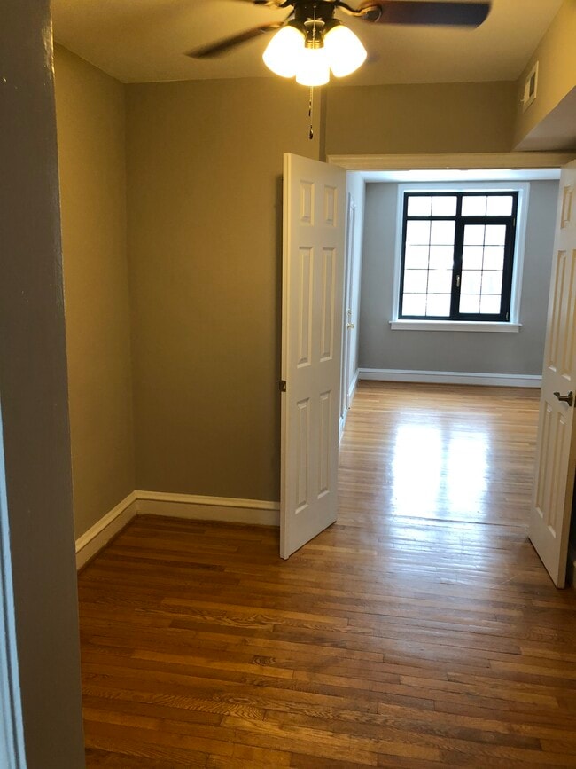 Den - Wawaset Park Apartments