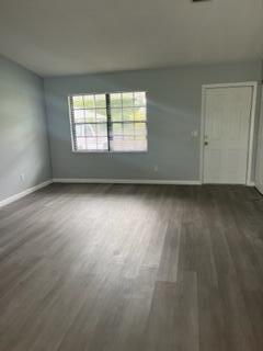 Foto del edificio - 2556 SE Hallahan St